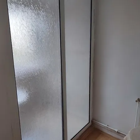 Emy Cu Baie Proprie Aproape De Plaja 3 Papuci منزل للإقامة *